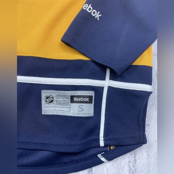 Nashville Predators NHL Authentic Reebok Yellow Hockey Jersey Stitched Sz S - Picture 4 of 12